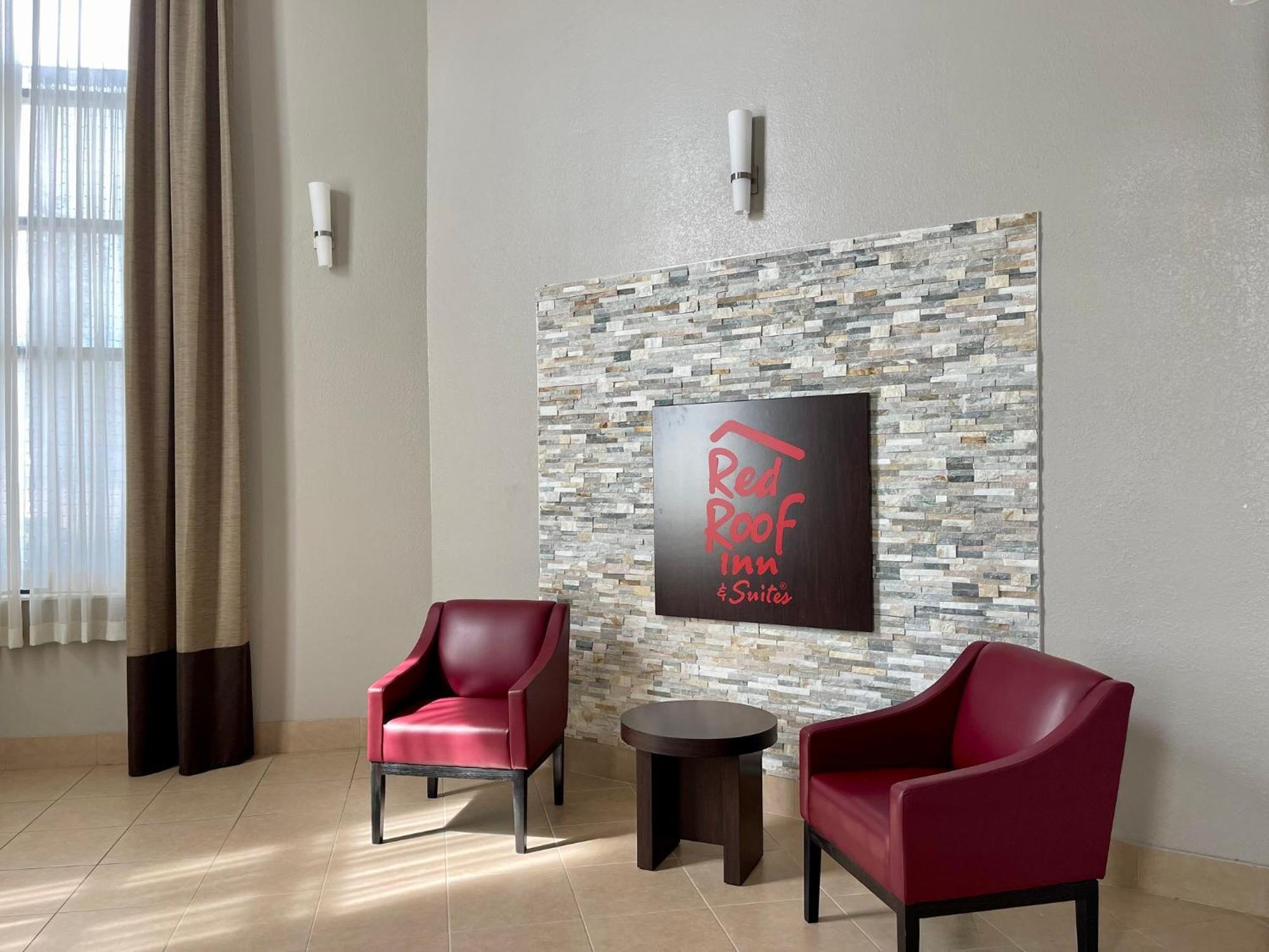 Red Roof Inn & Suites Jackson - Richland מראה חיצוני תמונה