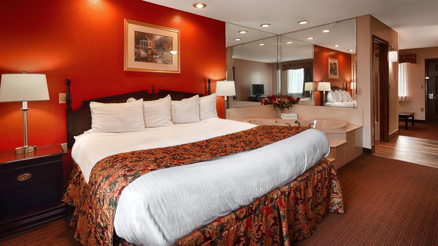 Red Roof Inn & Suites Jackson - Richland מראה חיצוני תמונה