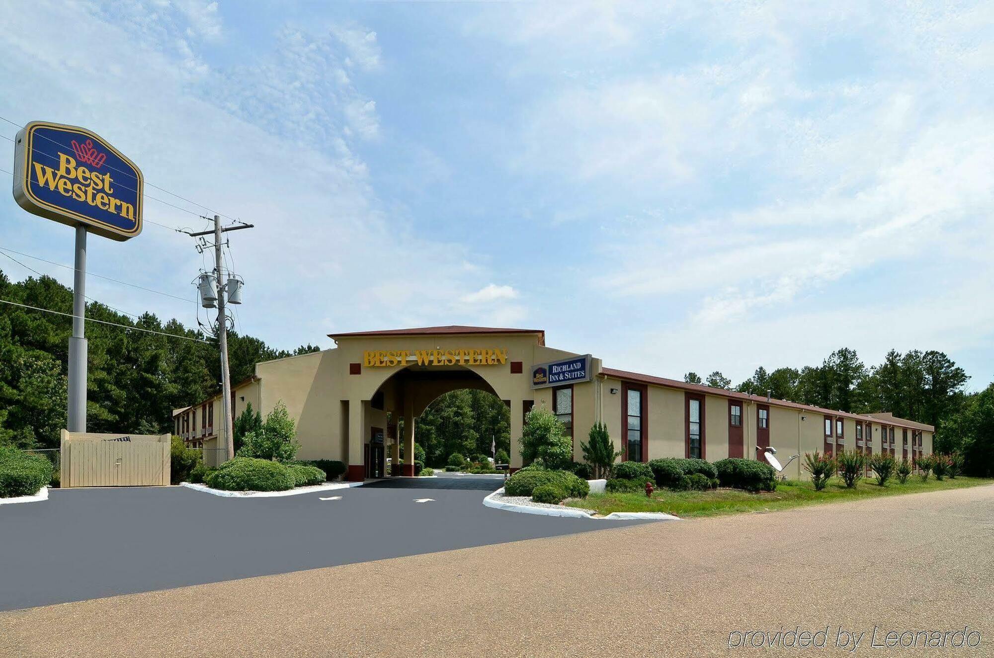 Red Roof Inn & Suites Jackson - Richland מראה חיצוני תמונה
